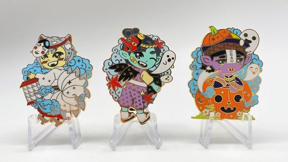 購入 Custom Soft Enamel Lapel Pins with Zinc Alloy Material and 2D/3D Design Options online manufacture