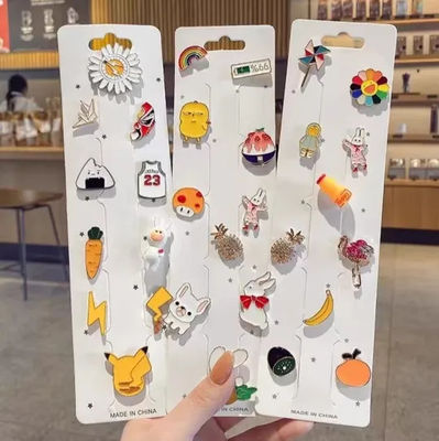 可愛いレディストック メタルロゴデザイン カスタムラペルピン メーカー メタルカスタムエナメルピン