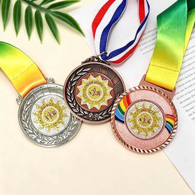 Custom 3D Zinc Alloy Gold Plated Sports Medal with Ribbon for Marathon and Bodybuilding