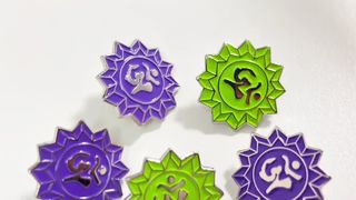 カスタムエナメルピンのブランディングソリューション