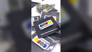 グリッター付きカスタムソフトエナメルピンの卸売 |キラキラメタルラペルバッジ |キラキラエナメルブローチ